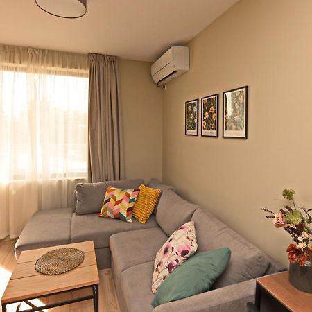 Kalina Apartment Kazanlŭk Exterior foto